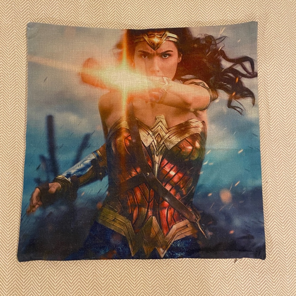 Wonder Woman DC Comics Pillow Cover